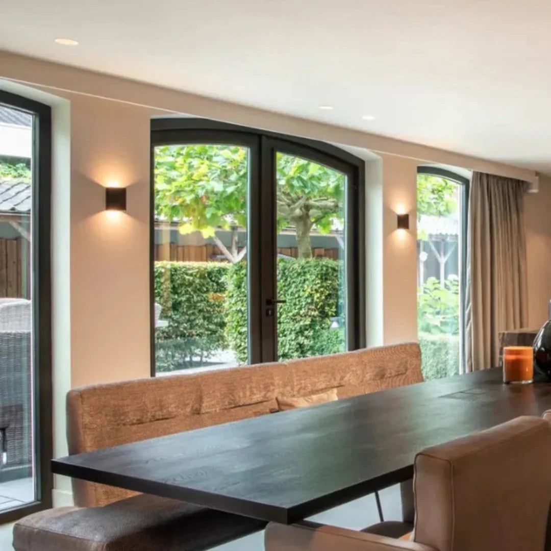Moderne wandlamp